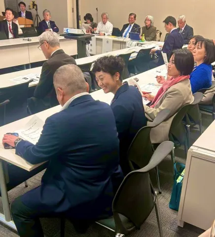 人道外交議員連盟の総会